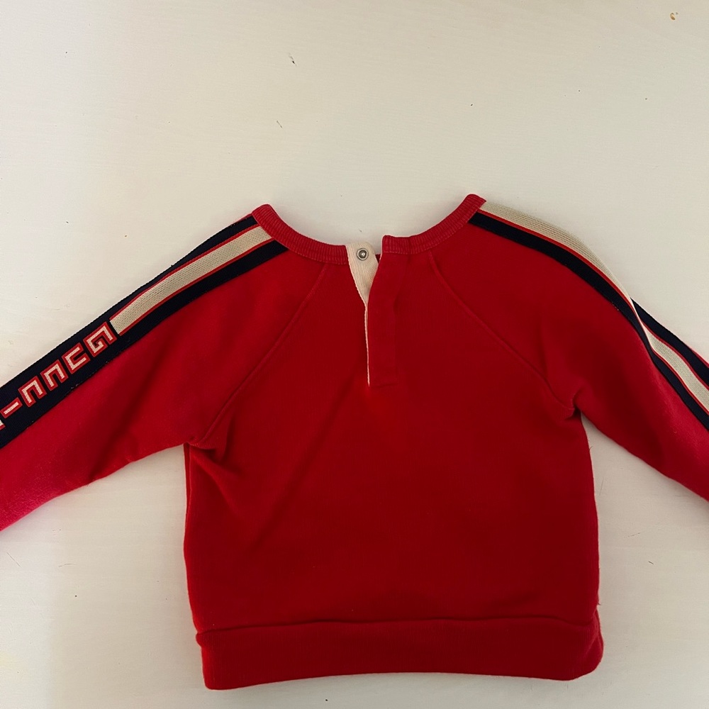 Gucci long sleeve sweater 6-9 month worn once only